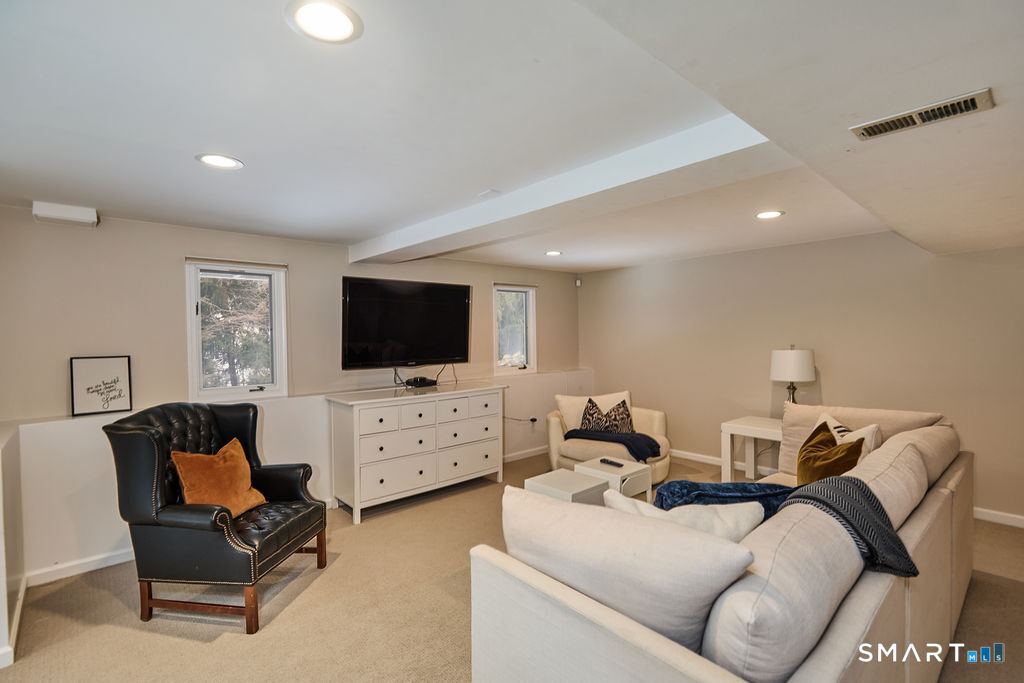 23 Harborview Road