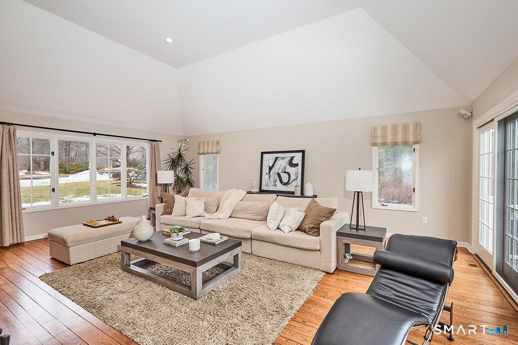 23 Harborview Road