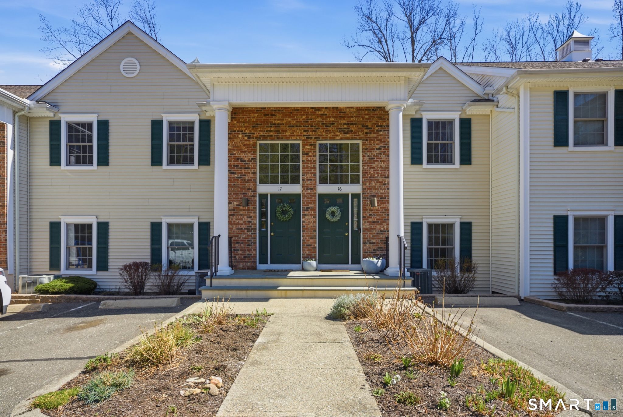 570 Danbury Road 16
