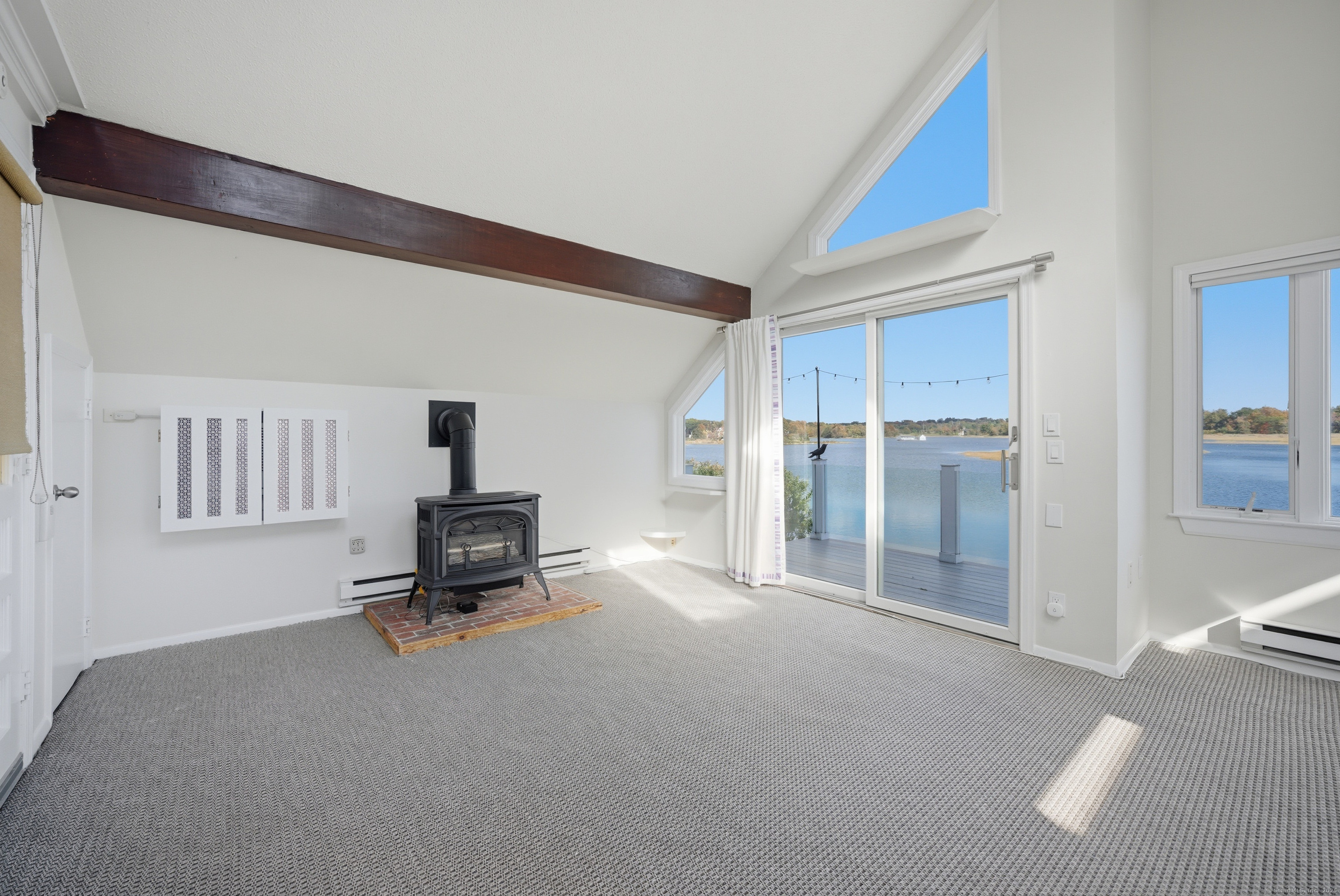 205 Hillspoint Road 2nd Floor