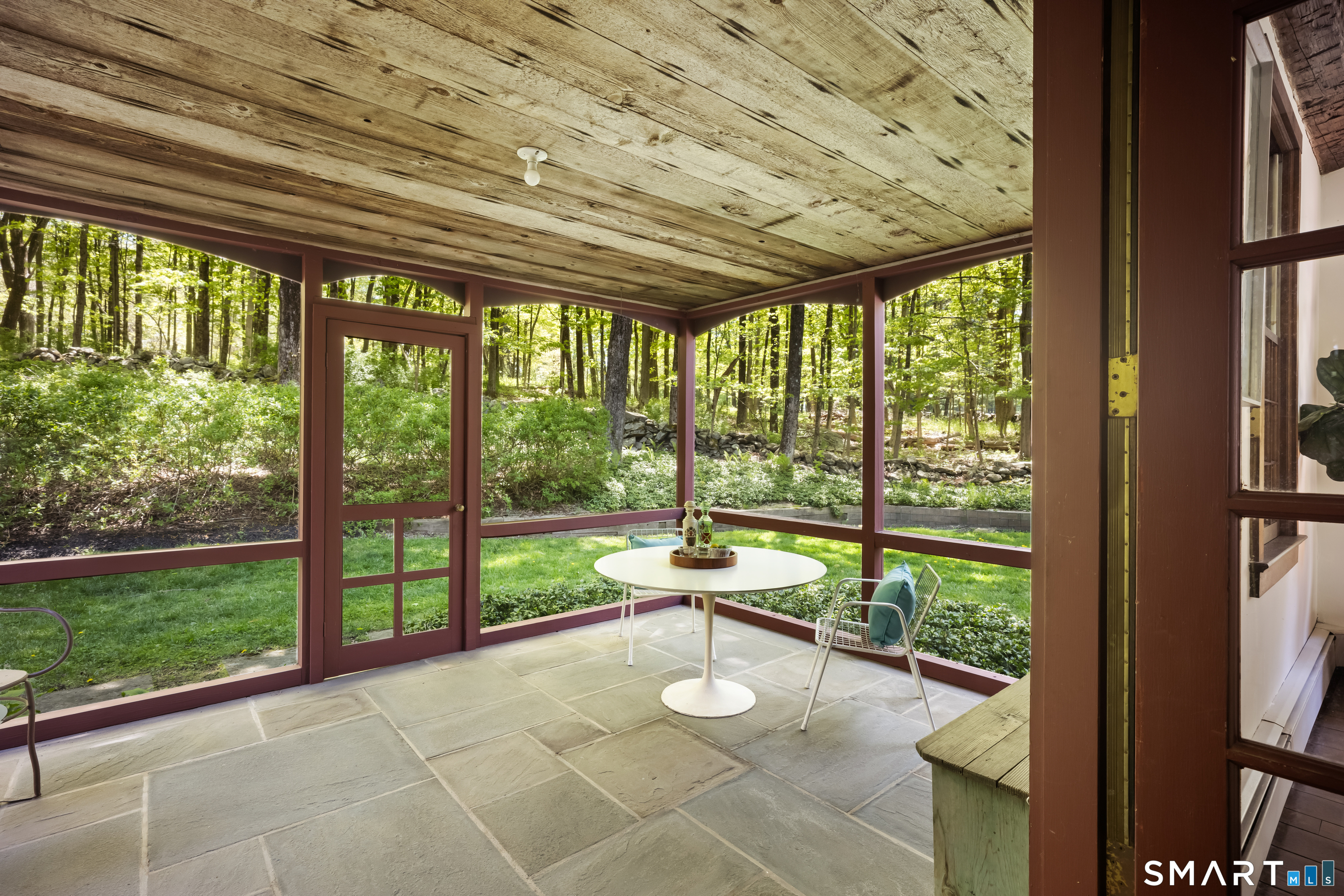 6 Winding Brook Court