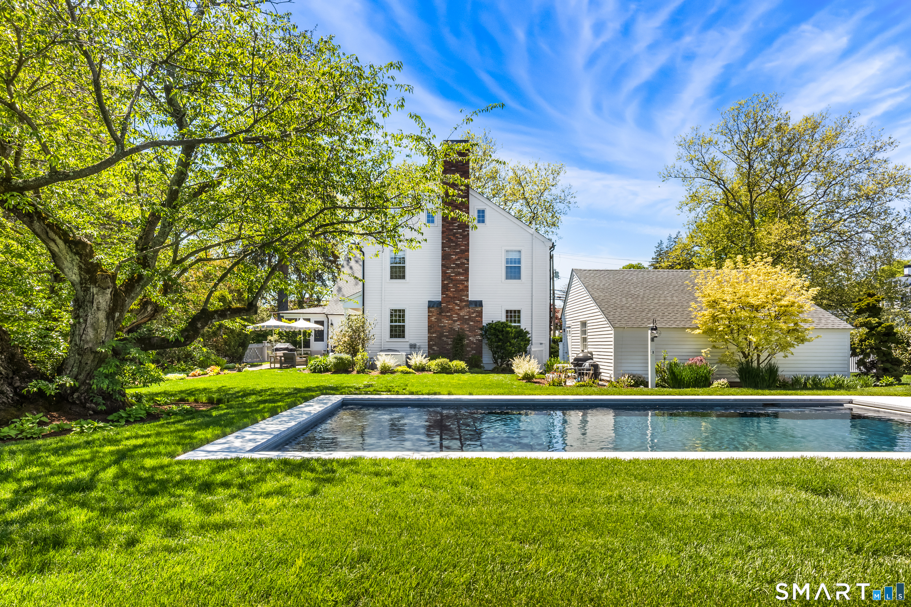 349 Beach Road