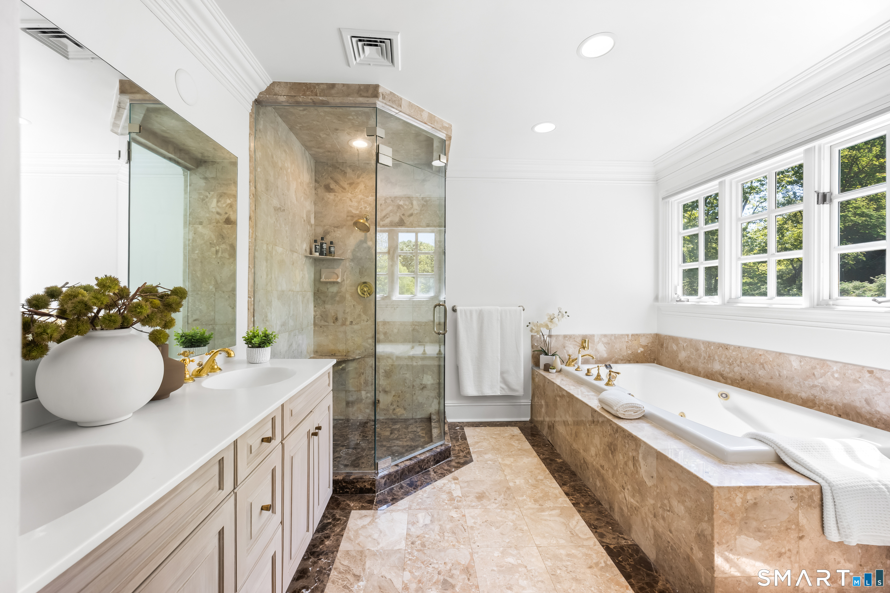 111 Golden Pond Lane