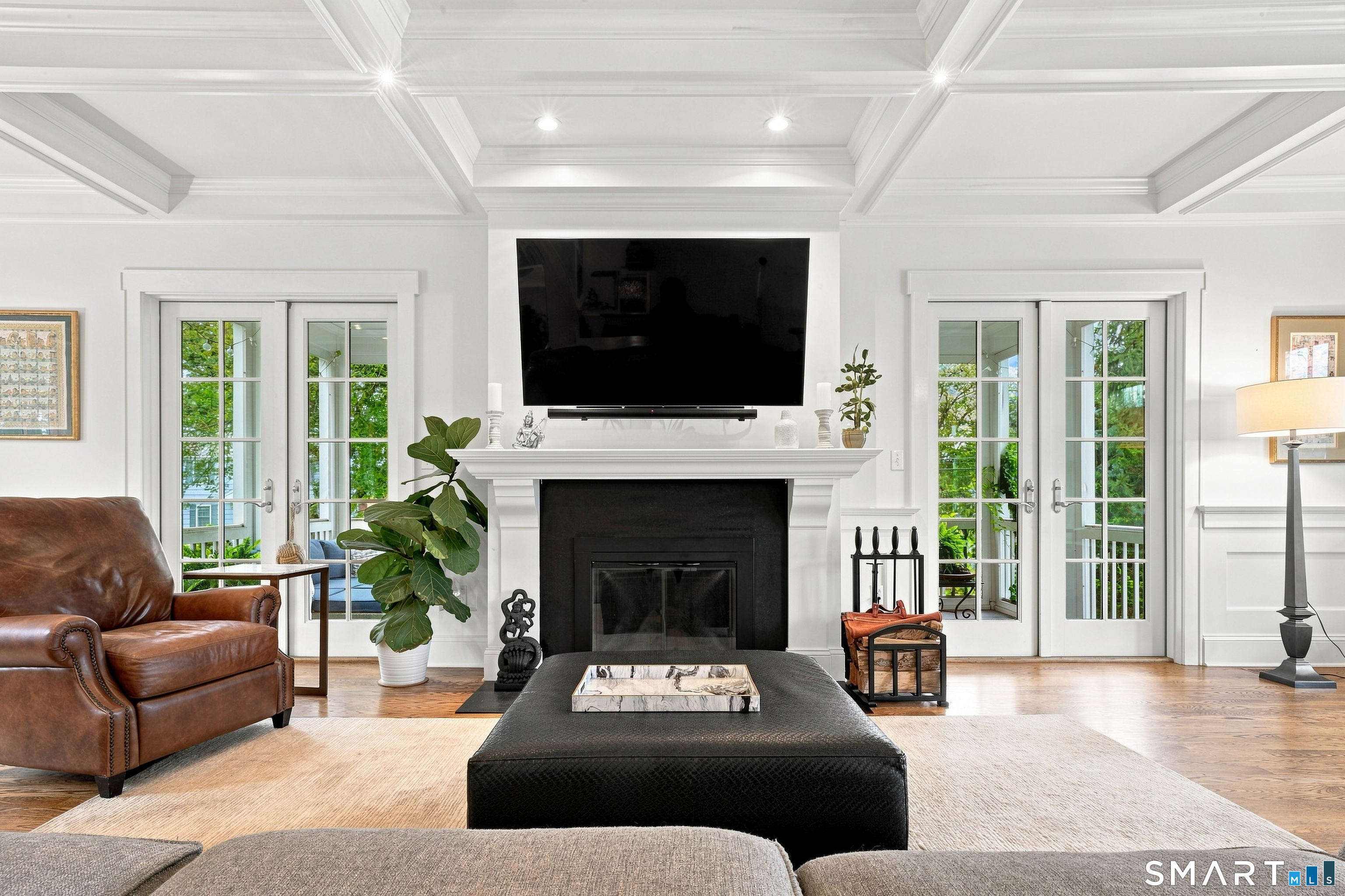655 Beach Road