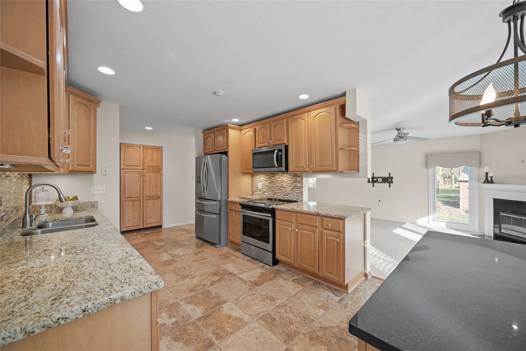 1608 Stone Mansion Drive