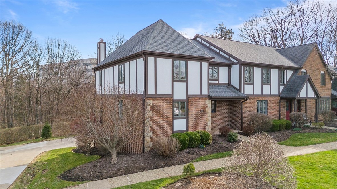 1608 Stone Mansion Drive