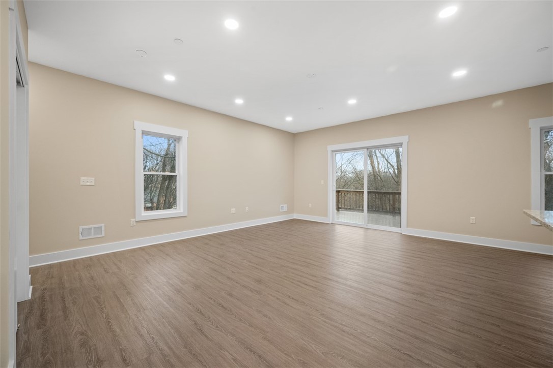 1221 Center Avenue