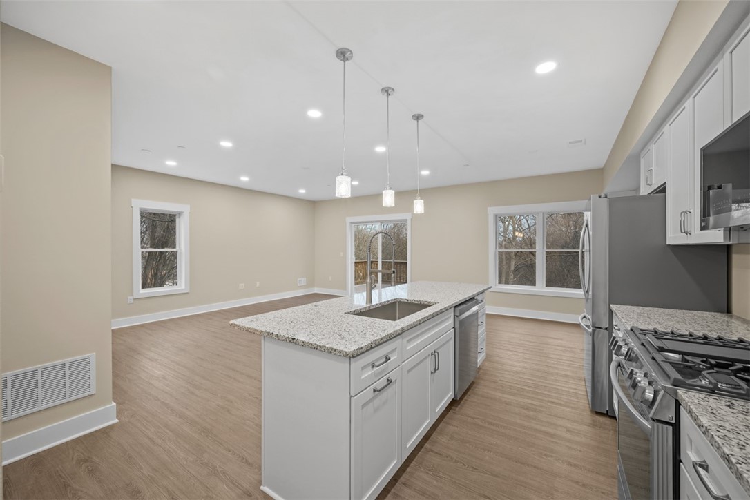 1221 Center Avenue