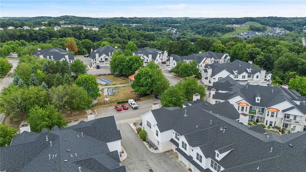 214 Adams Pointe Blvd 6