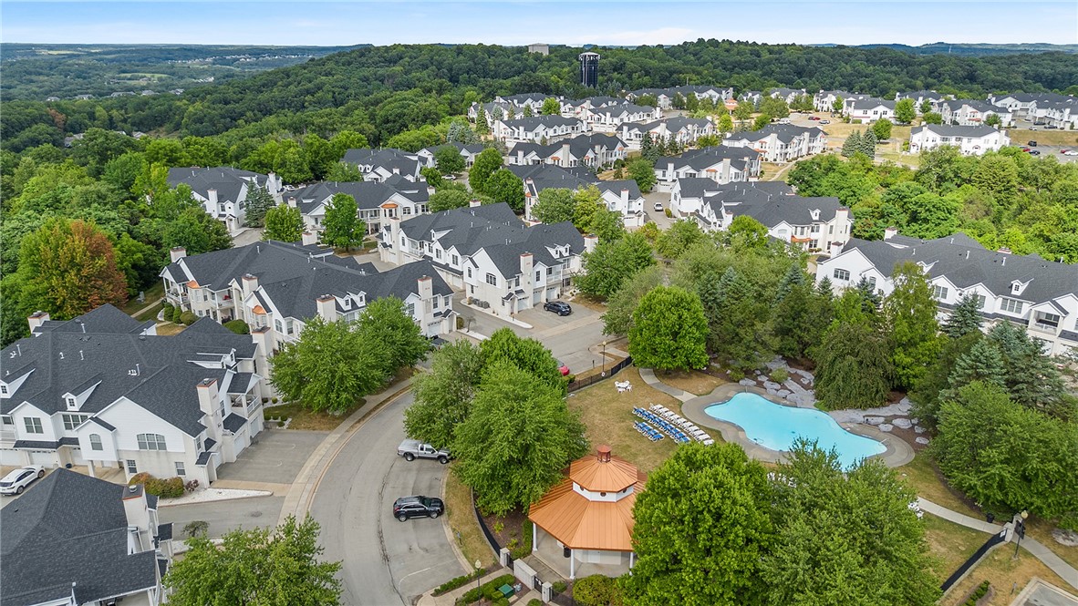 214 Adams Pointe Blvd 6