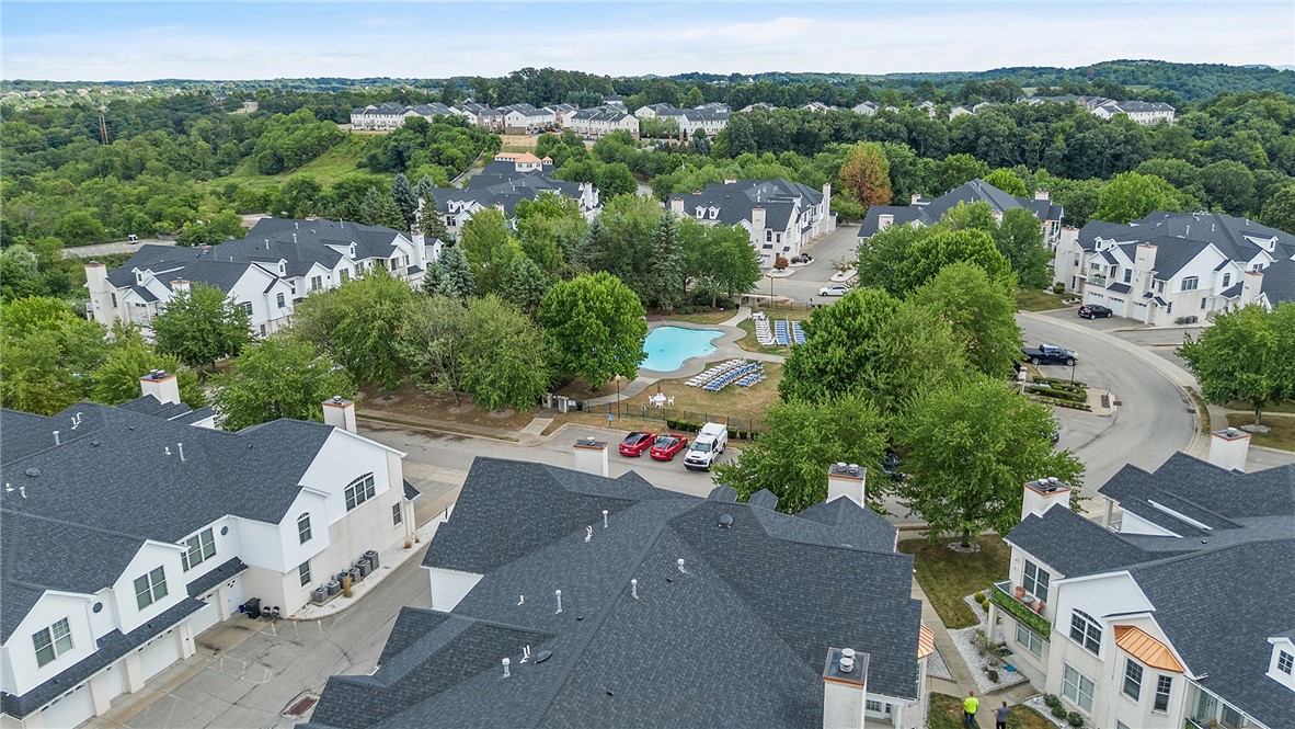 214 Adams Pointe Blvd 6