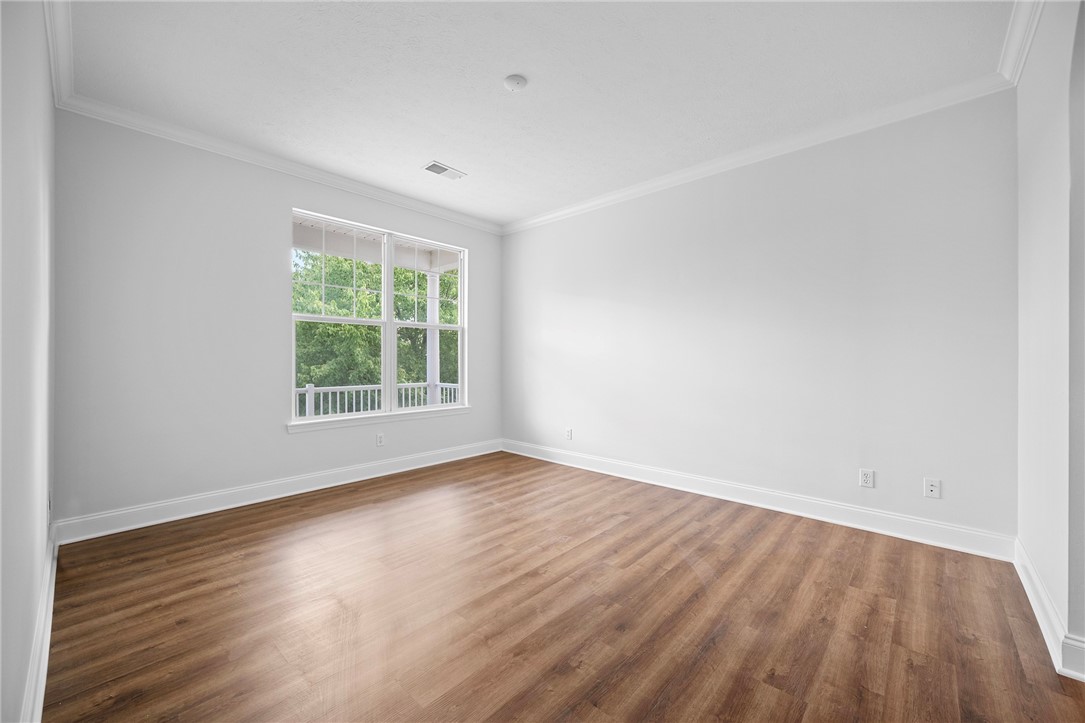 214 Adams Pointe Blvd 6