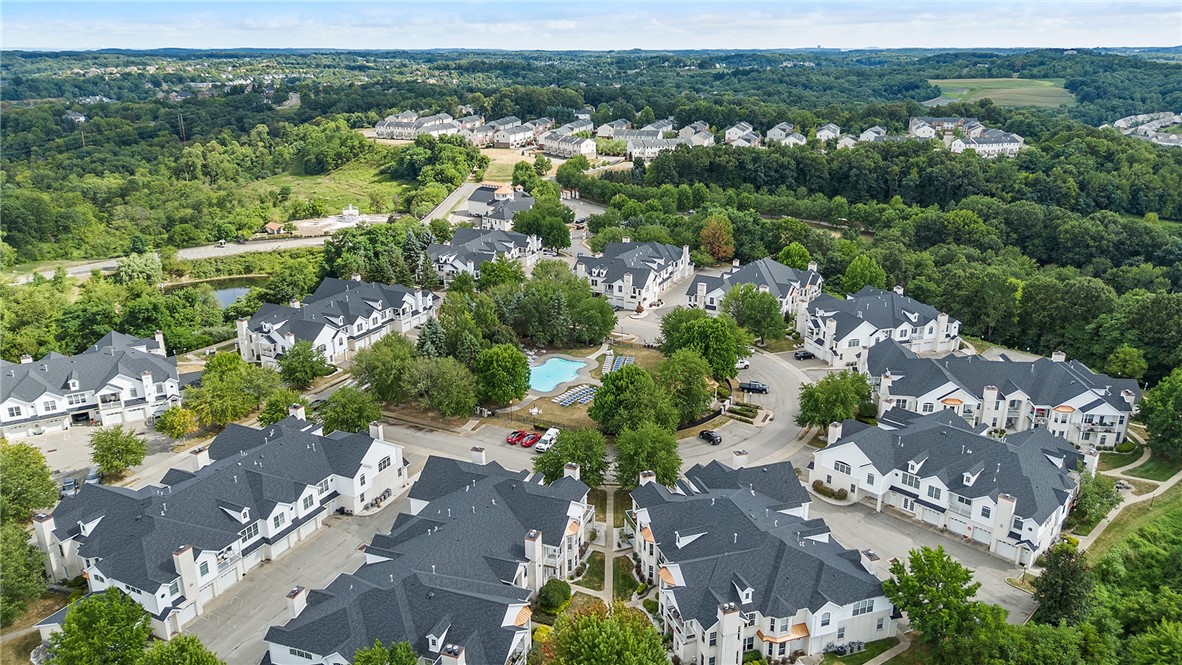 214 Adams Pointe Blvd 6