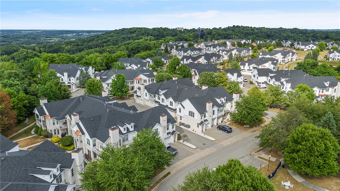 214 Adams Pointe Blvd 6