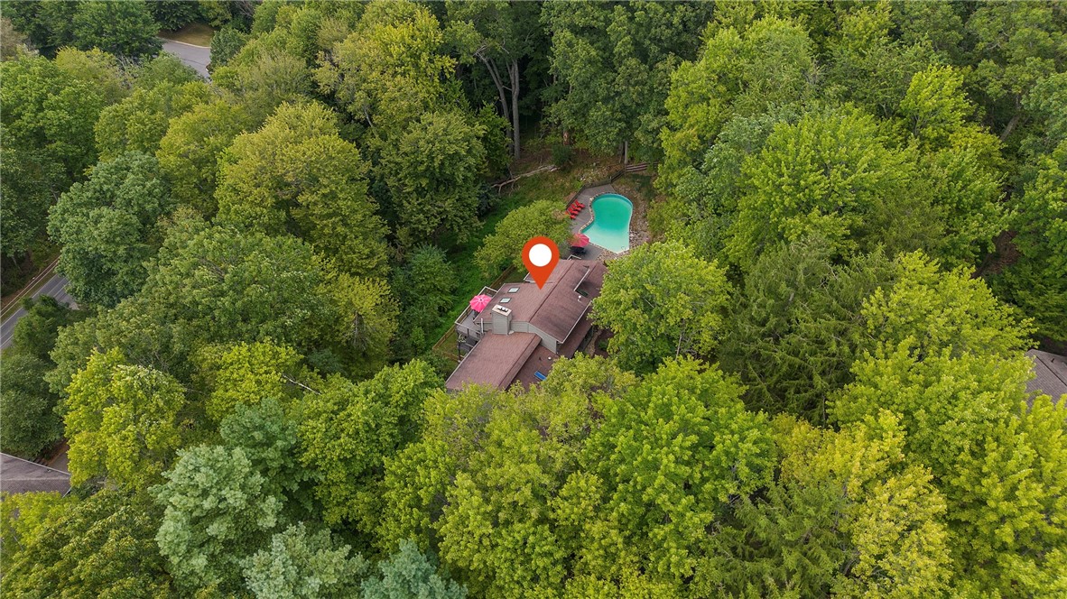 2638 Woodmont Ln