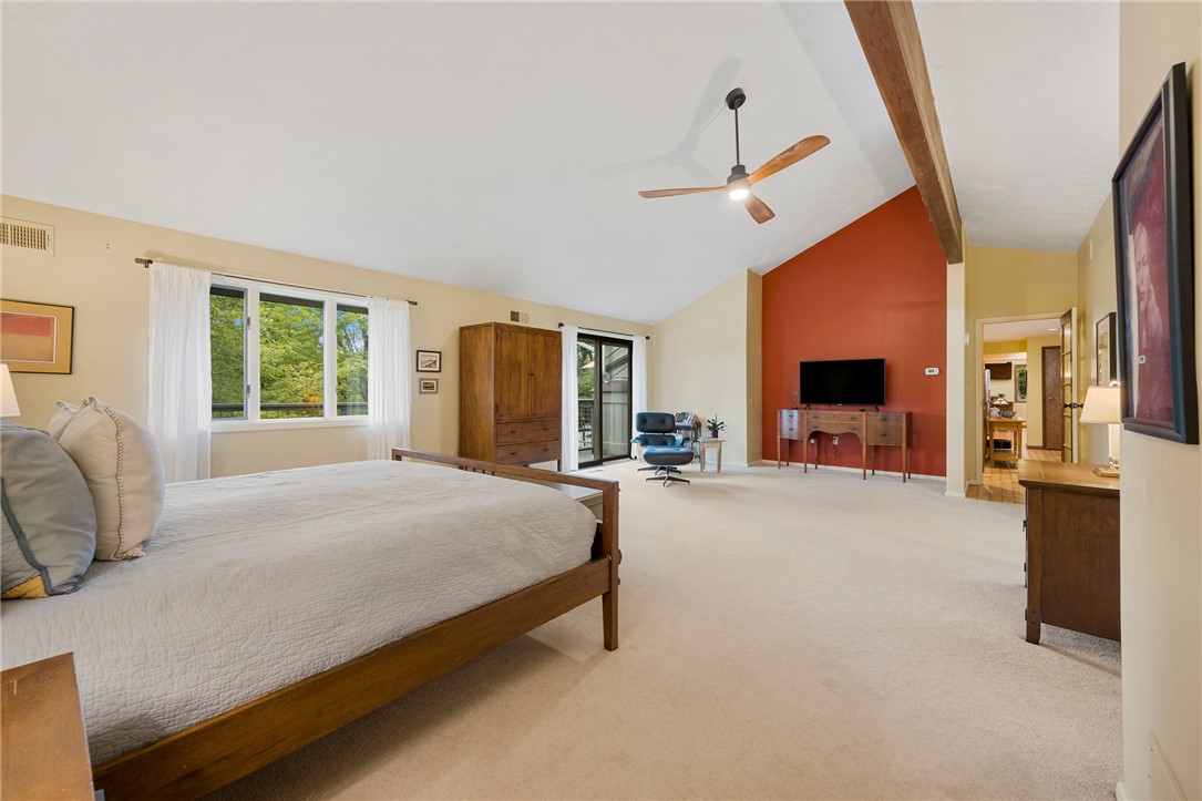 2638 Woodmont Ln