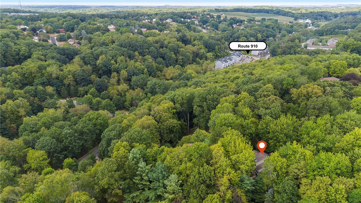 2638 Woodmont Ln
