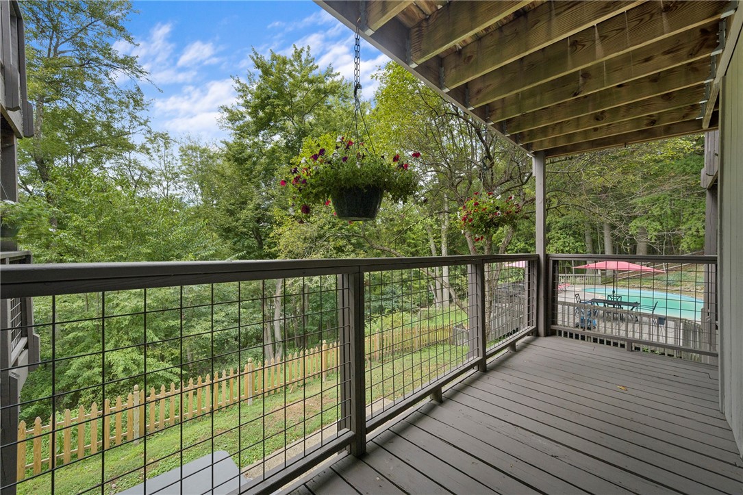 2638 Woodmont Ln