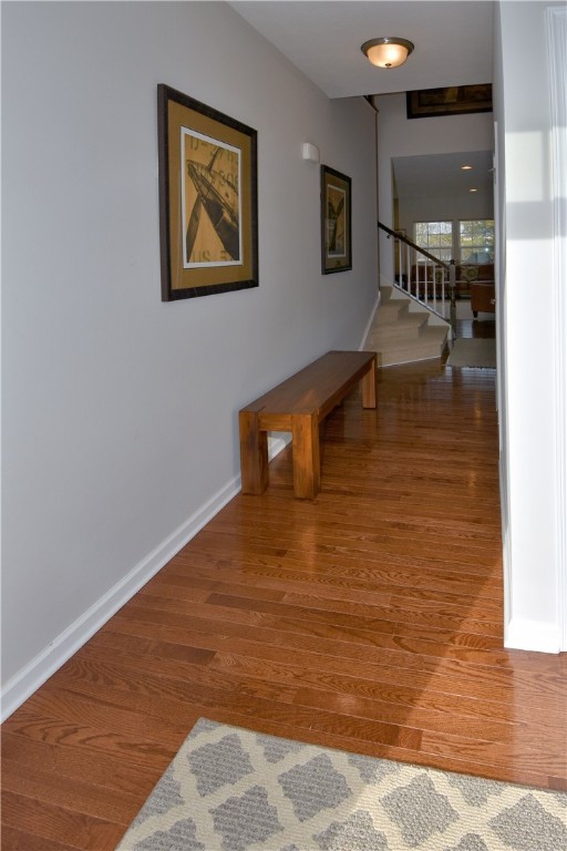 616 Edison Dr