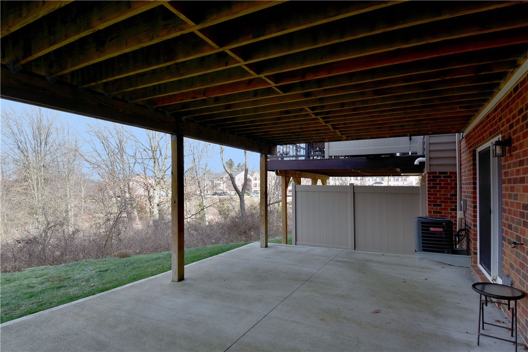 616 Edison Dr