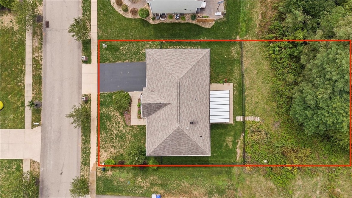 8057 Maureen Dr