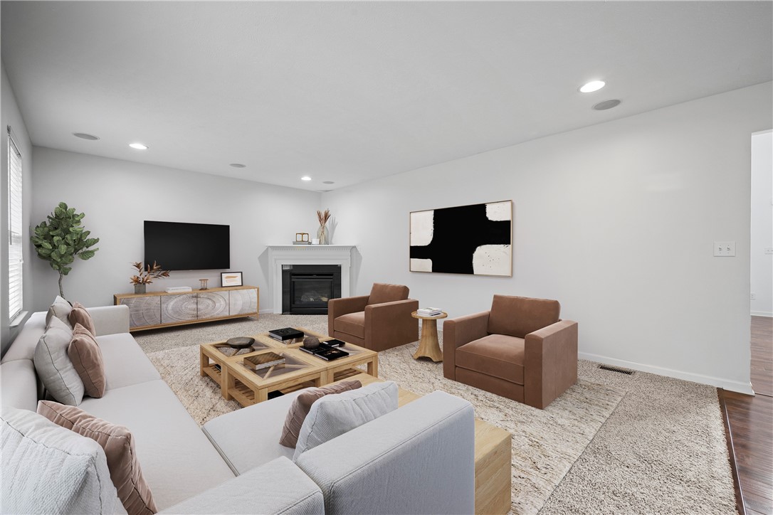 8057 Maureen Dr