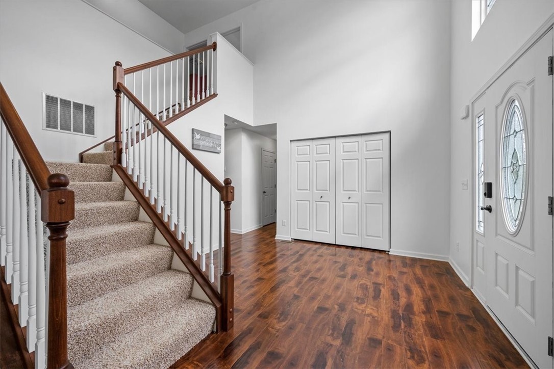 8057 Maureen Dr