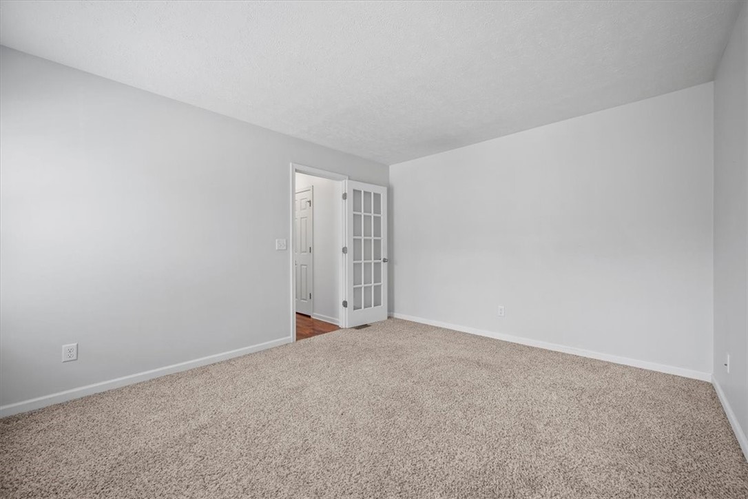 8057 Maureen Dr