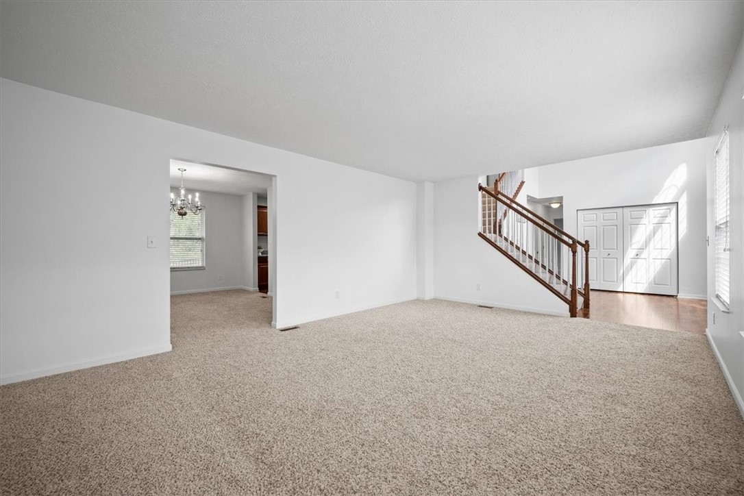 8057 Maureen Dr