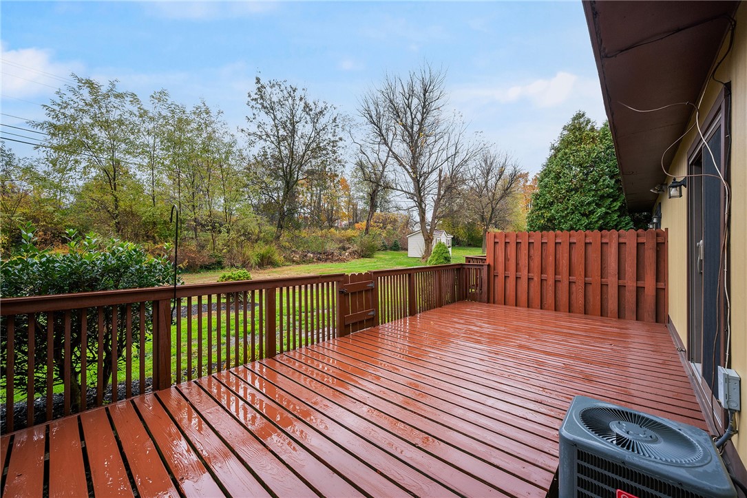 5053 Fountainwood Dr