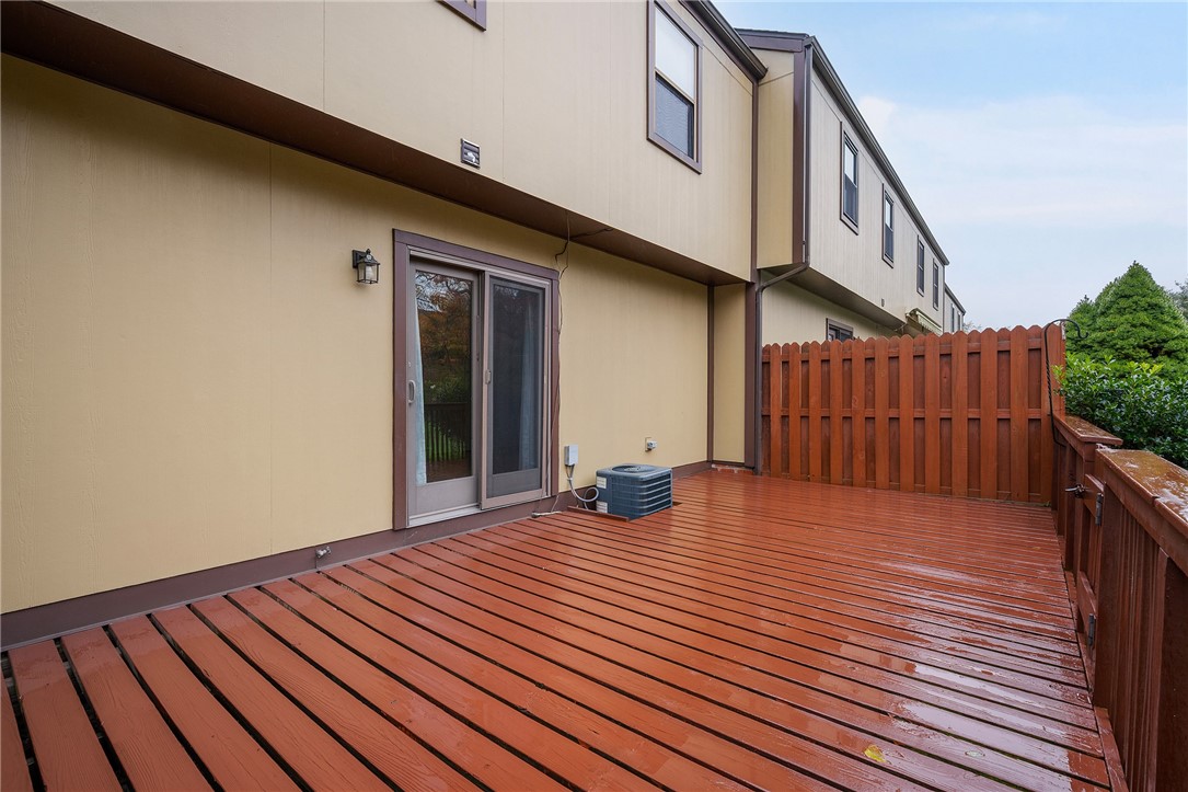 5053 Fountainwood Dr