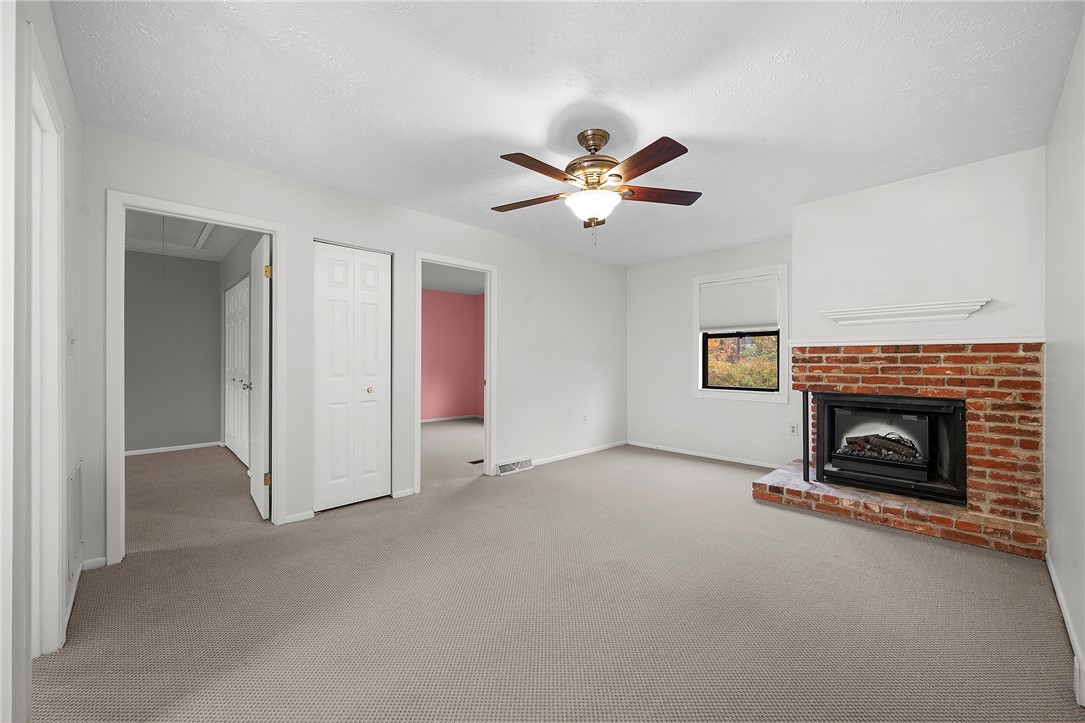 5053 Fountainwood Dr