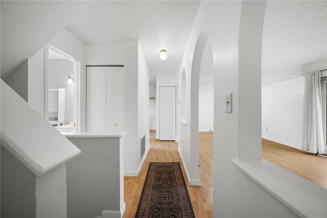 5053 Fountainwood Dr