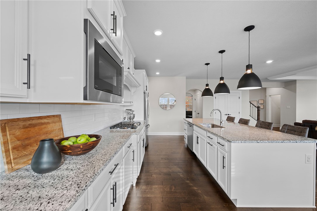 5169 Hampton Place Dr