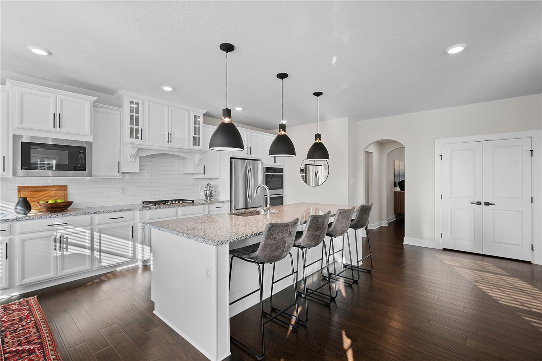 5169 Hampton Place Dr