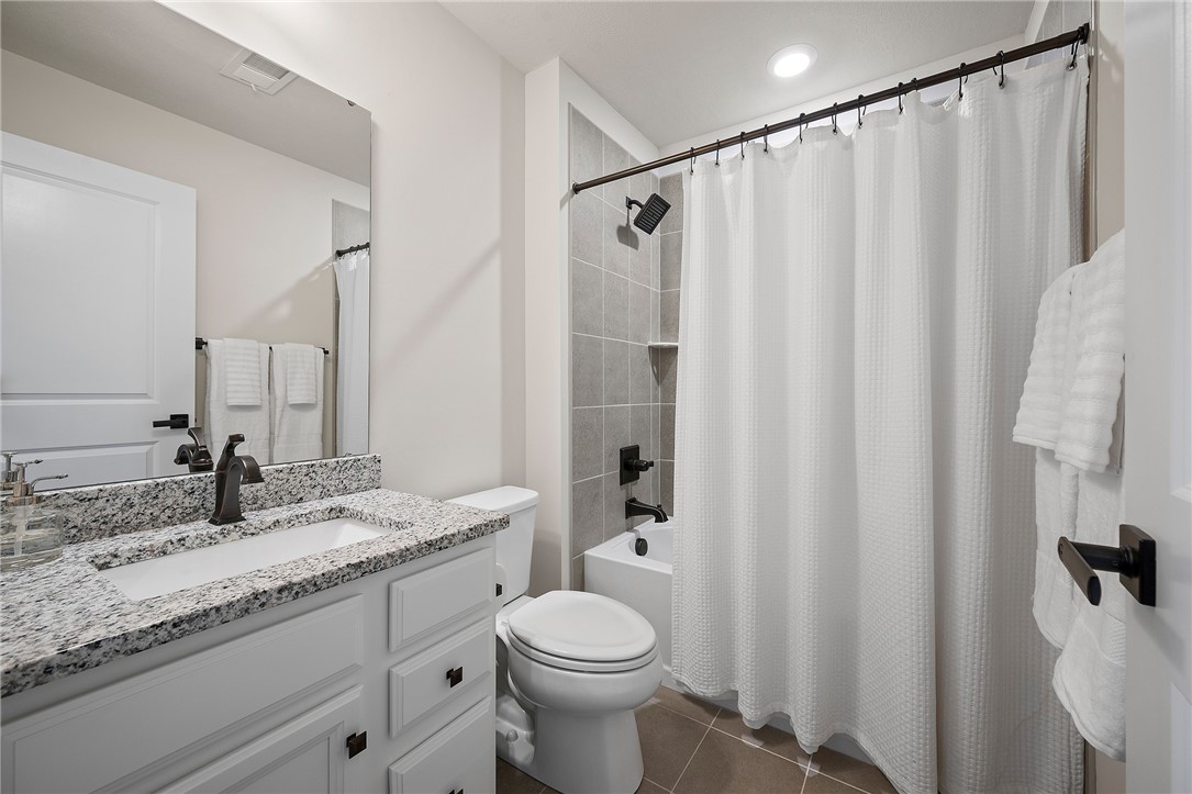 5169 Hampton Place Dr