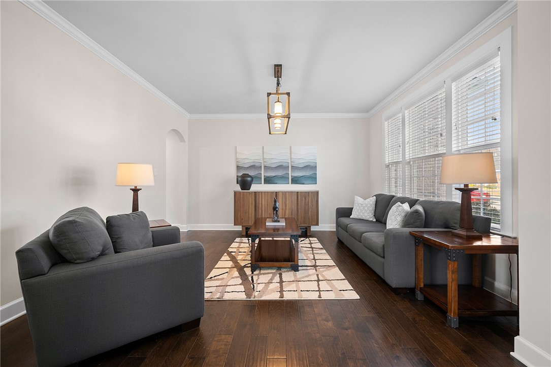 5169 Hampton Place Dr