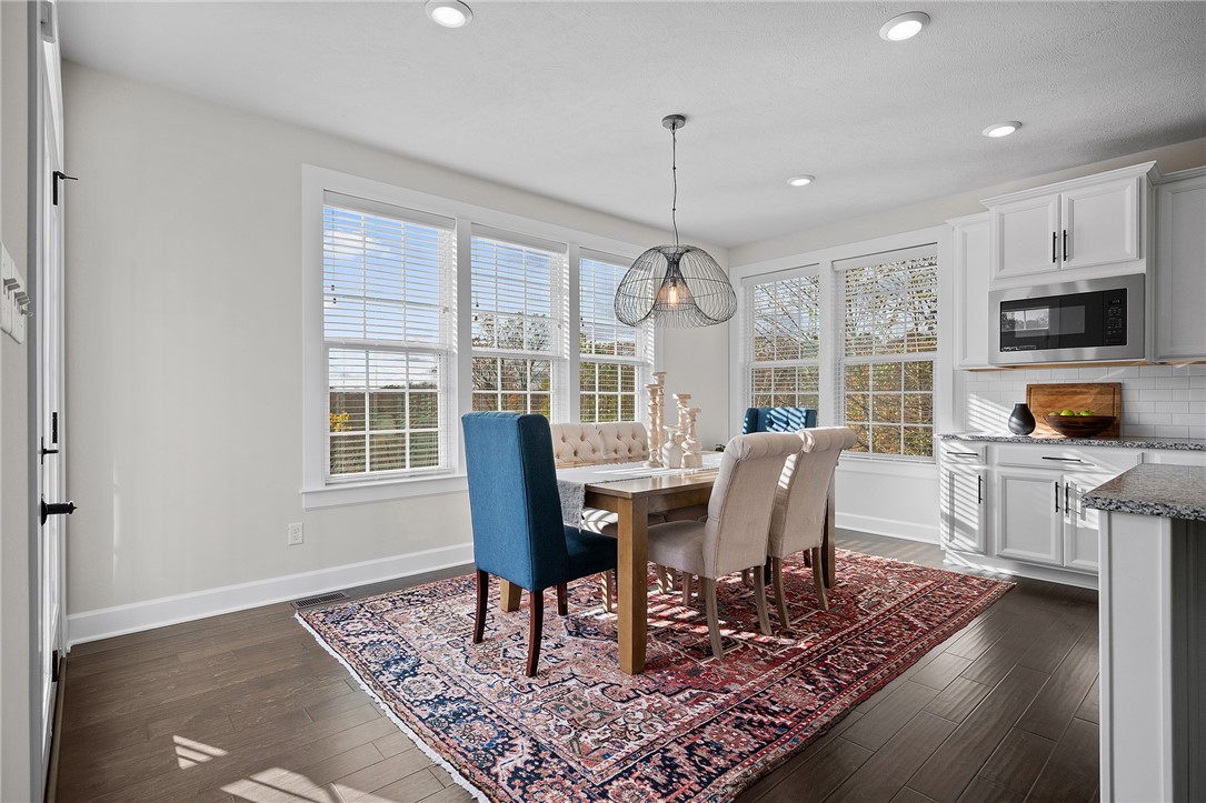 5169 Hampton Place Dr