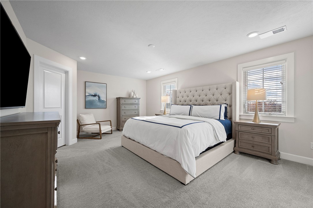 5169 Hampton Place Dr