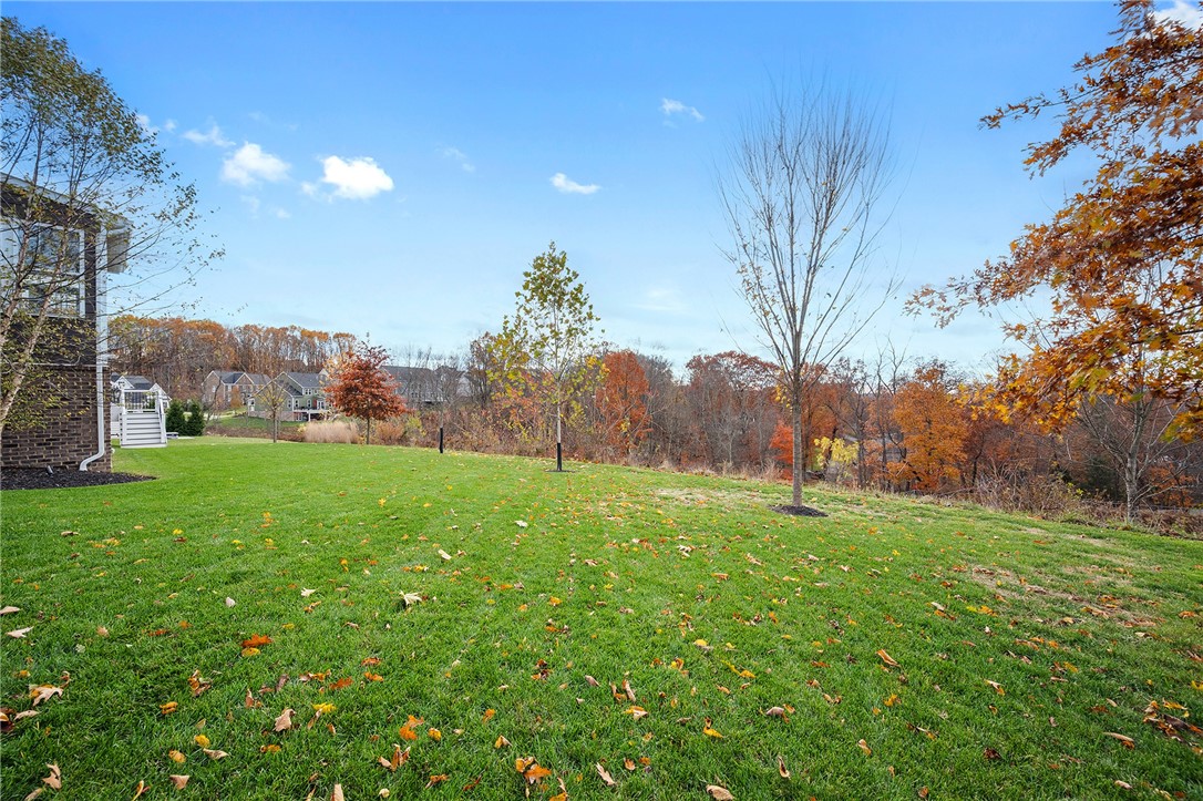 5169 Hampton Place Dr