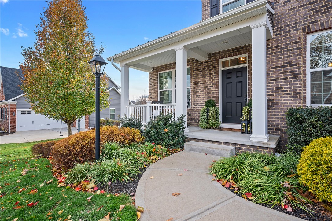 5169 Hampton Place Dr