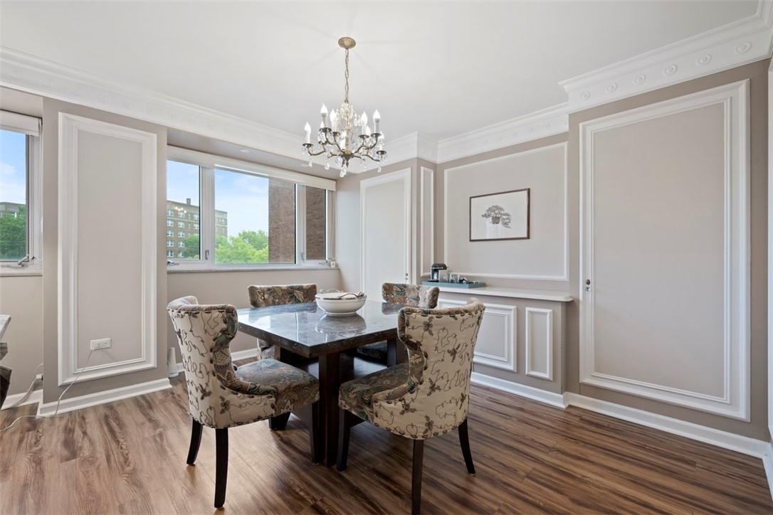 128 N Craig Street 415