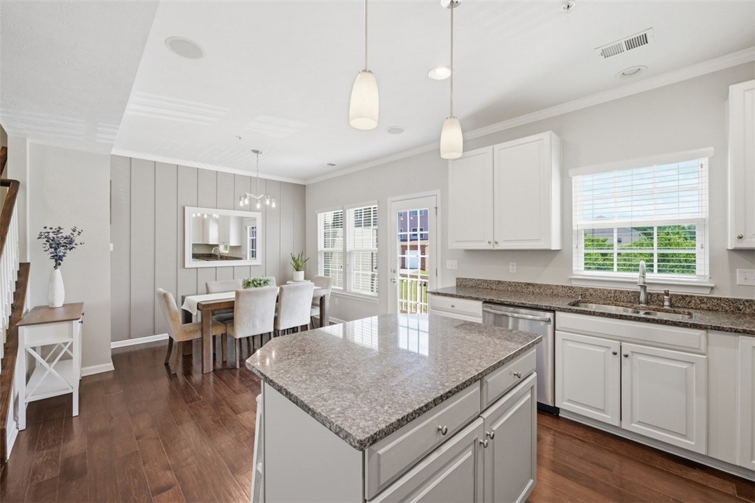 201 Thornapple Lane