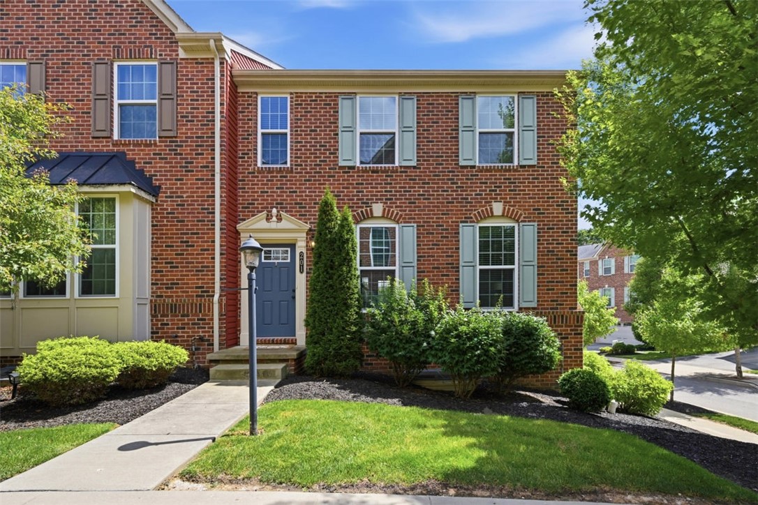 201 Thornapple Lane