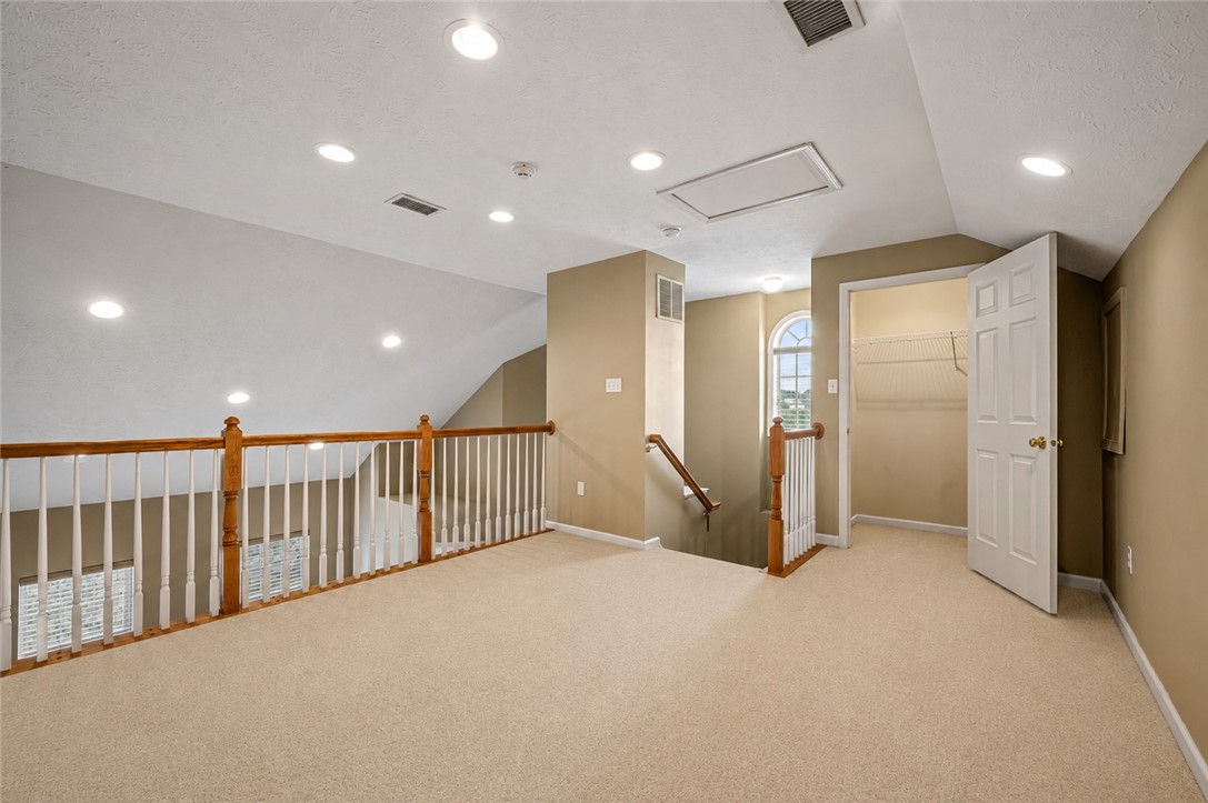 208 Village Place