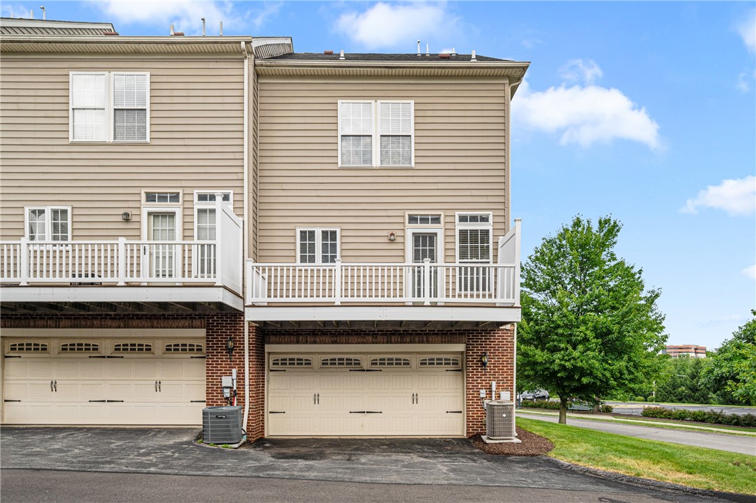 208 Village Place