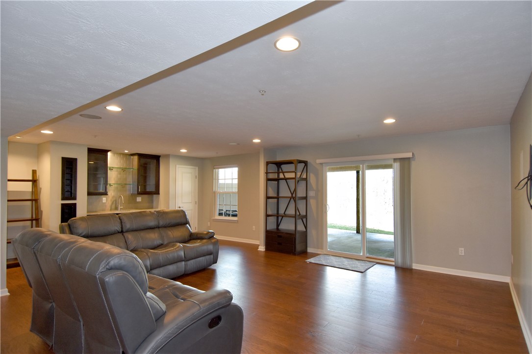 616 Edison Drive