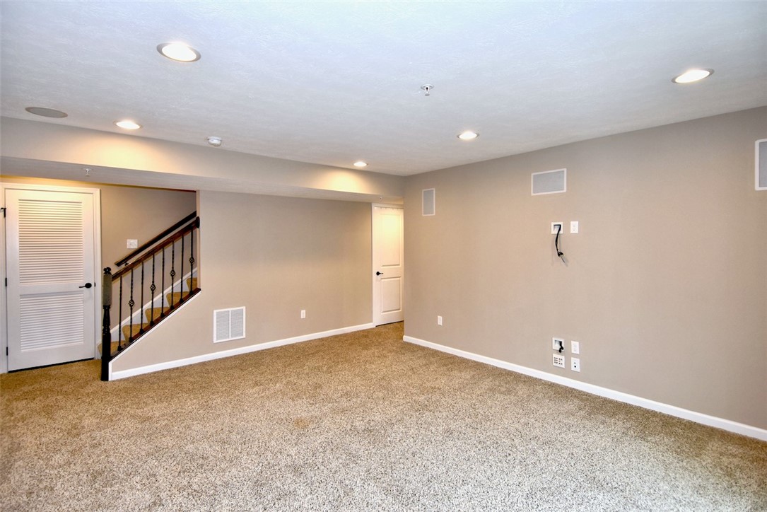 618 Edison Dr