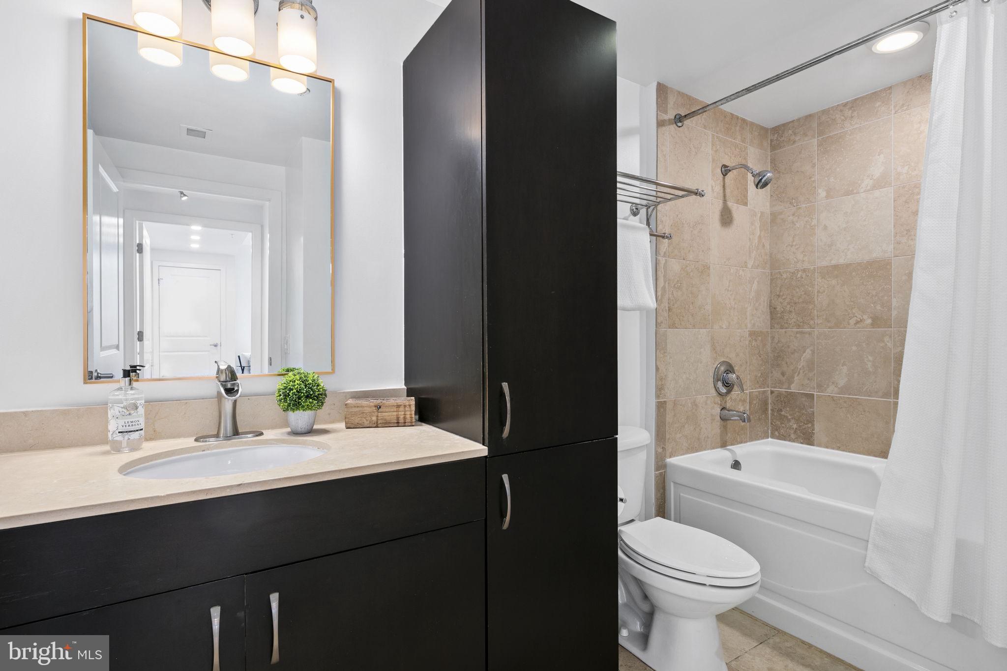 475 K STREET NW 606