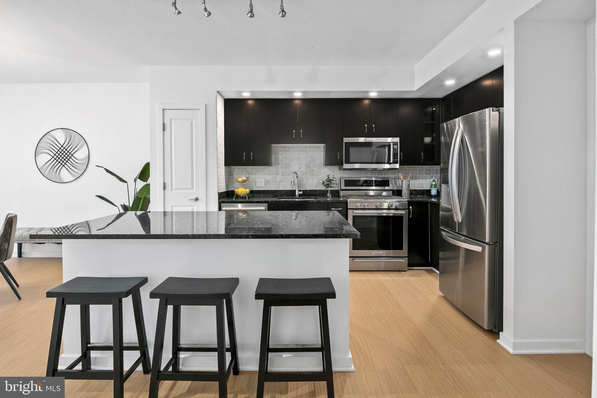 475 K STREET NW 606